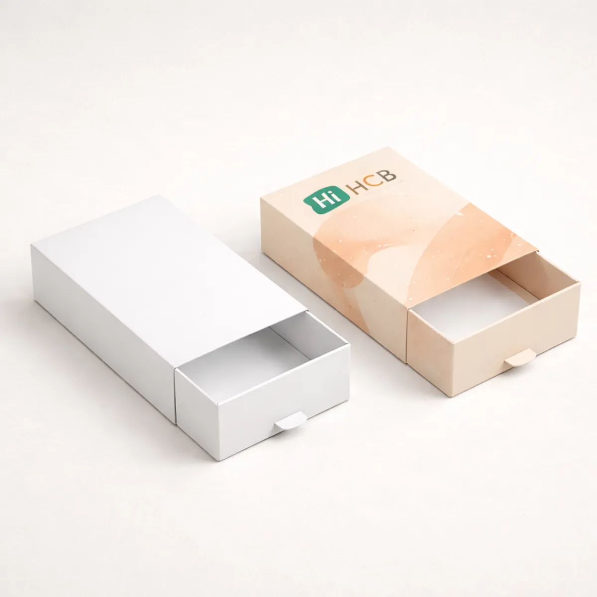 Durable and stylish tweezer box packaging designed to protect delicate beauty instruments during transit and display- class=